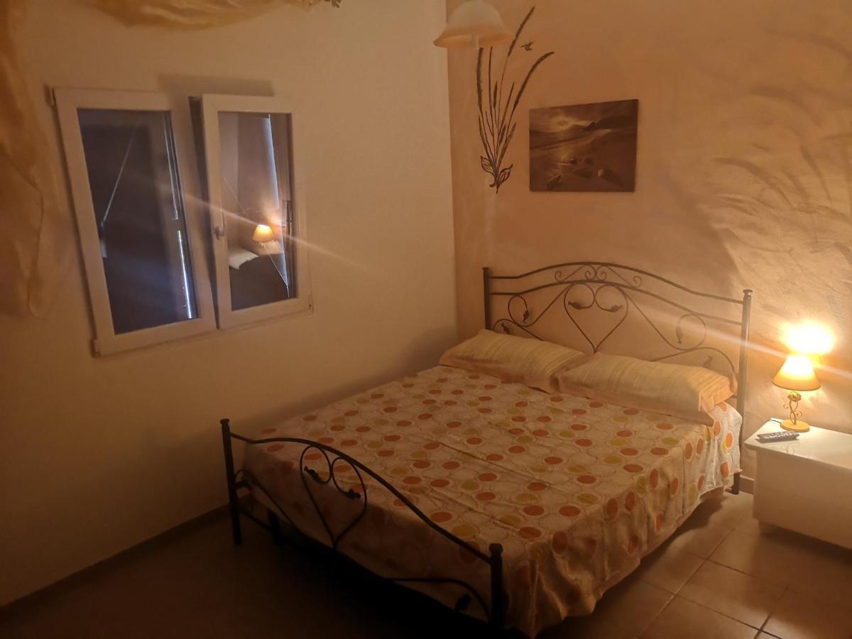B&B Angolo Magico Parabita Buitenkant foto
