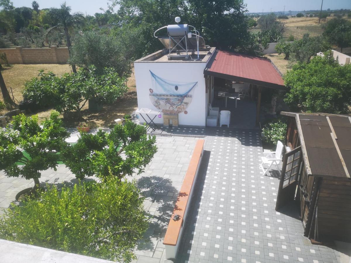 B&B Angolo Magico Parabita Buitenkant foto